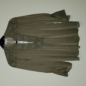 Lucky Brand Olive Green boho top.  NWT. Embroidery